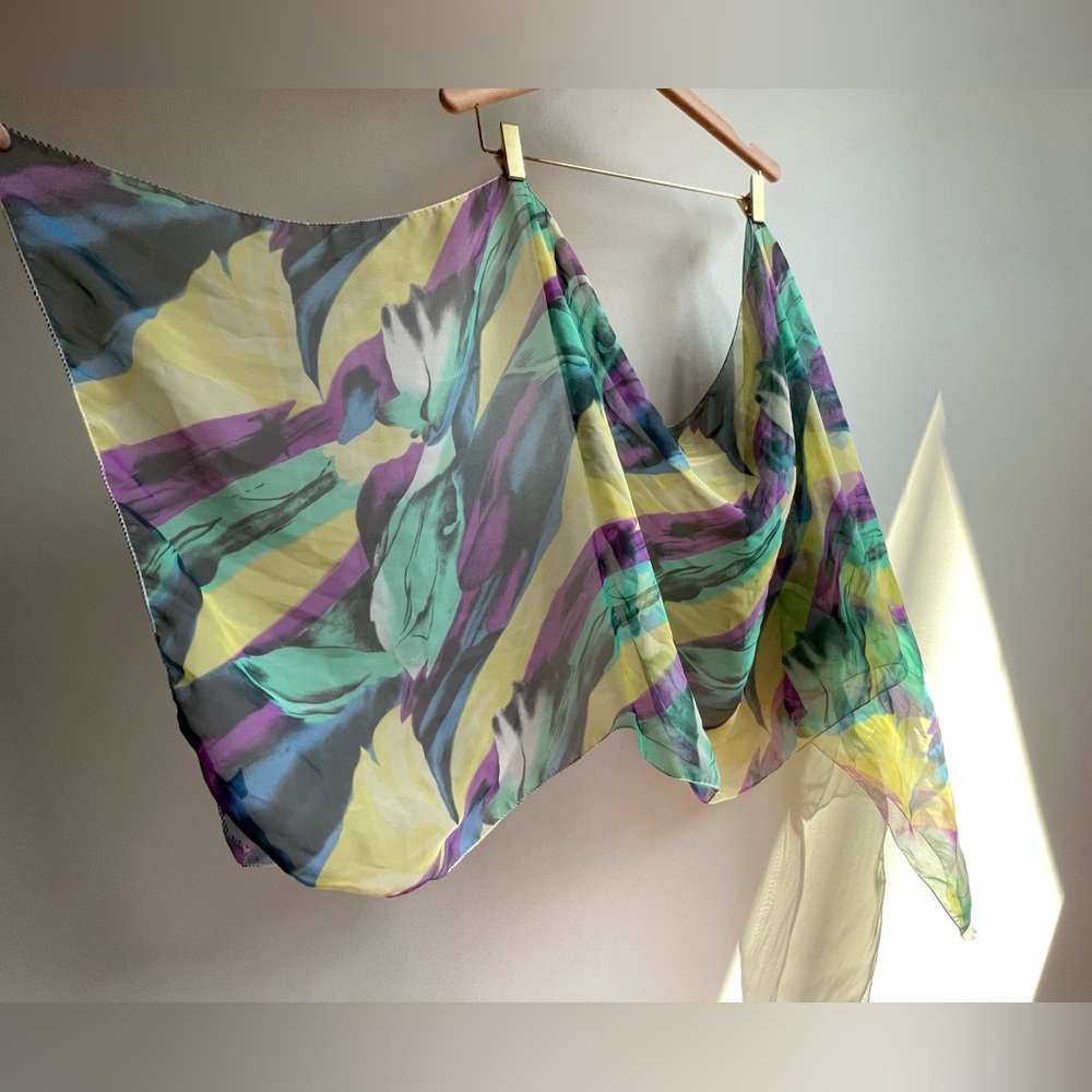 Vintage Italian Sheer Scarf - Picture 6 of 10